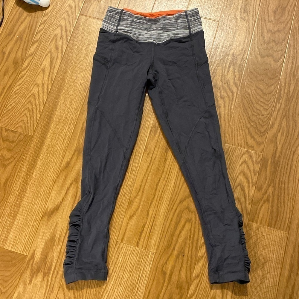 Lululemon Speed Tight *Luxtreme Grey / Grey Striped / Orange Leggings  (Size 2)